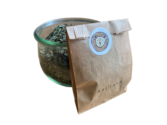 Melissa / melissa officinalis