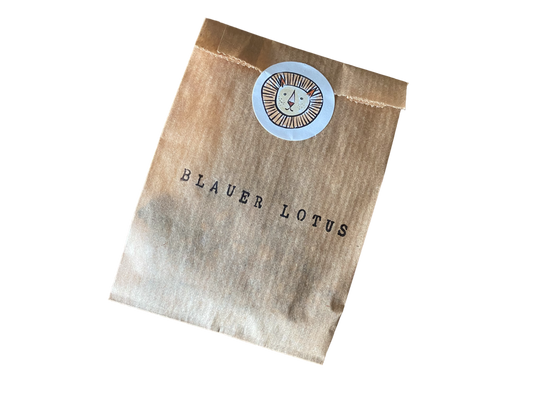 Blue lotus / nymphaea caerulea